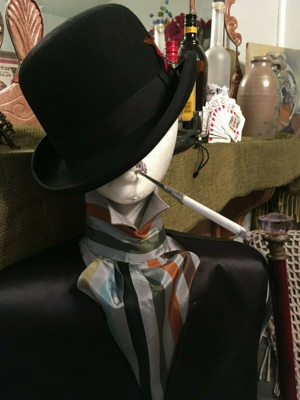 BAT MASTERSON ' S HAT&COSTUME From Saratoga Hat Shows/Free 69626047